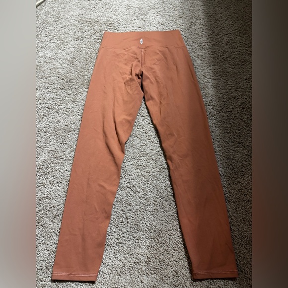 Free People Movement Revelation Yoga Leggings medium - Picture 2 of 7